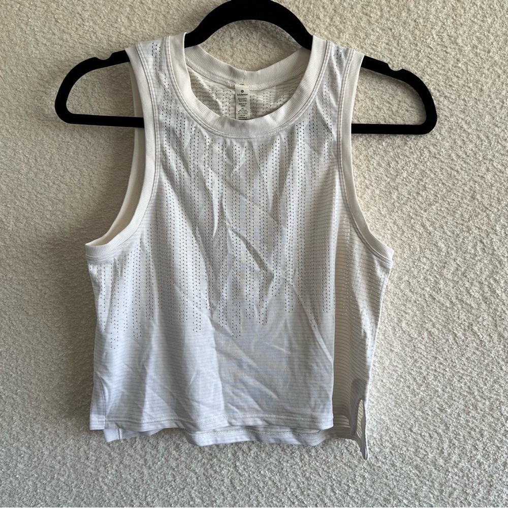 Lululemon Women’s Train To Be Stripe White Tank Top Size 2